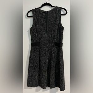 Theory sleeveless vintage gray and black dress. Size small.
